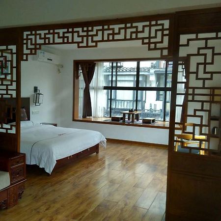 The Flower Hotel Ґуйлінь Екстер'єр фото
