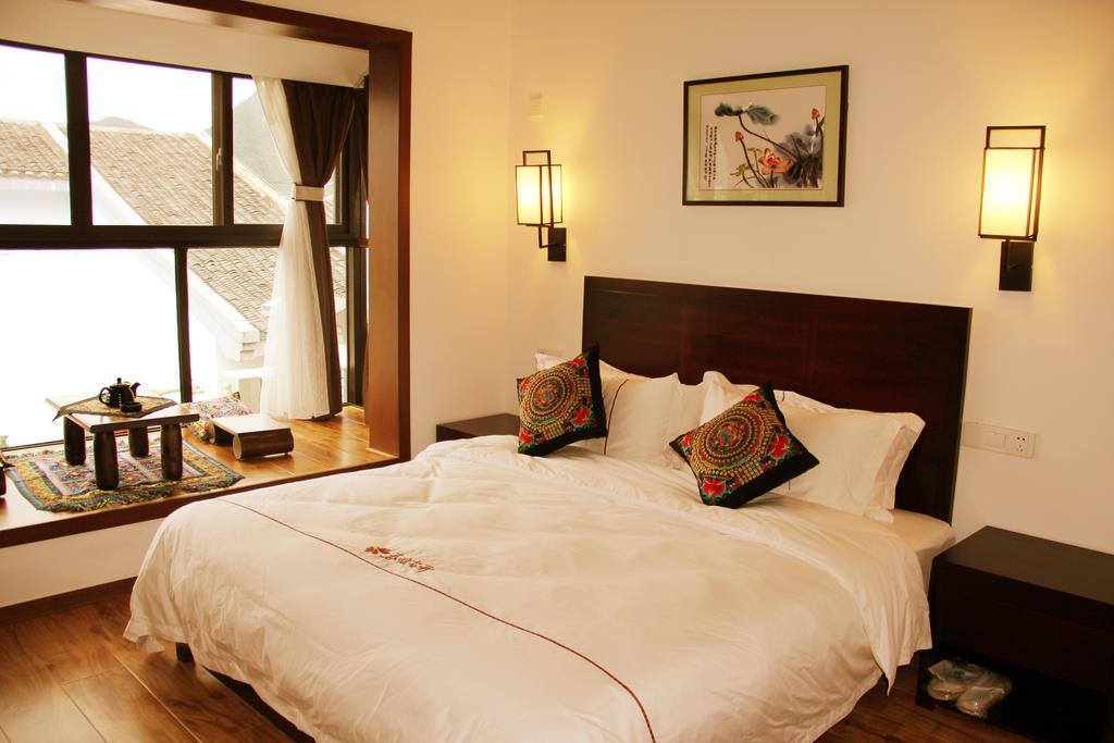 The Flower Hotel Ґуйлінь Номер фото